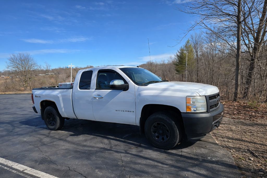 2009 Chevrolet Silverado 1500 Work Truck 4X4 Extended Cab SWB's photo